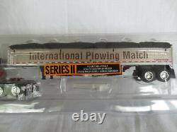 Dcp 1/64 Ipm International Plowing Match 2005 Peterbilt Cab Grain Trailer Semi