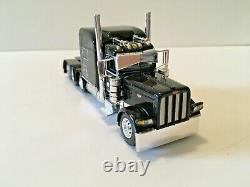 Peterbilt 389 Tri-axle Tractor Cab Black/Chrome 1/64 Scale DCP First Gear #4214